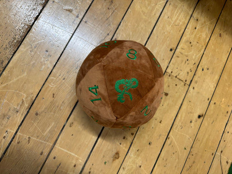 D&D Ultra Pro: UP18356 D&D Jumbo D20 Dice Plush